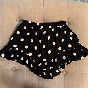 NWOT Billabong highwaisted crepe frilly shorts